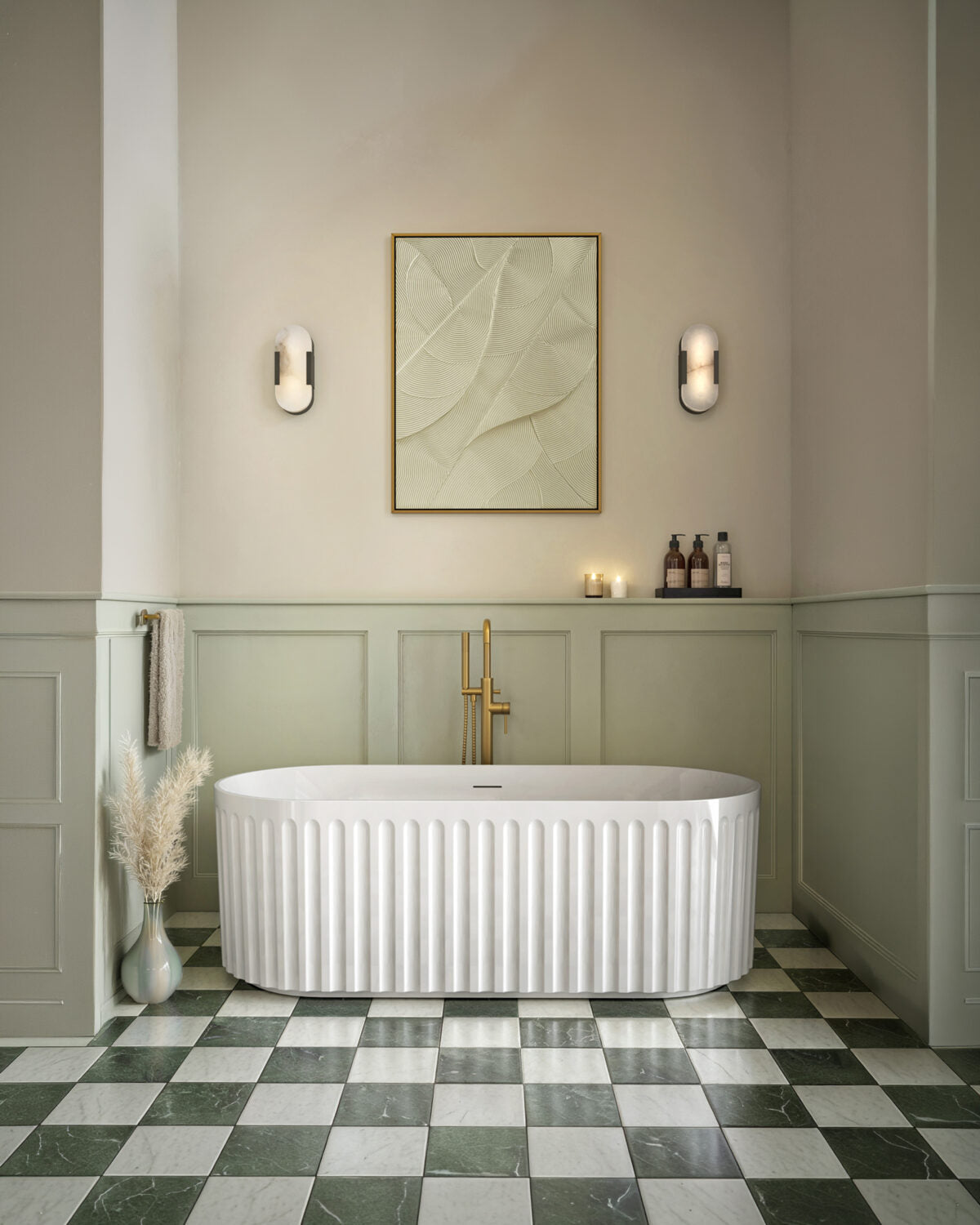 Lira Gloss White Oval Fluted Bath 1700x800mm