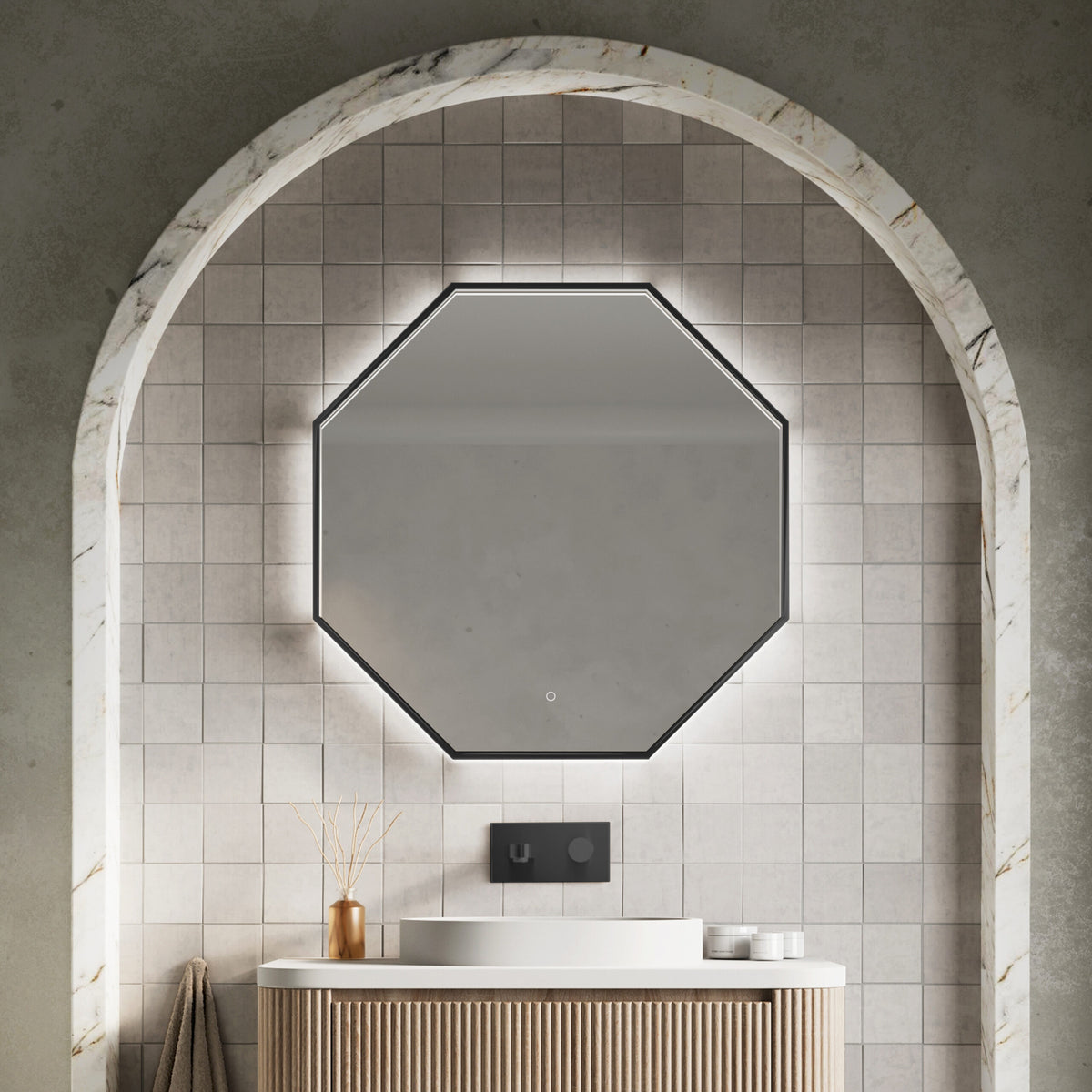 Octagonal Mirror 600x600 Matt Black